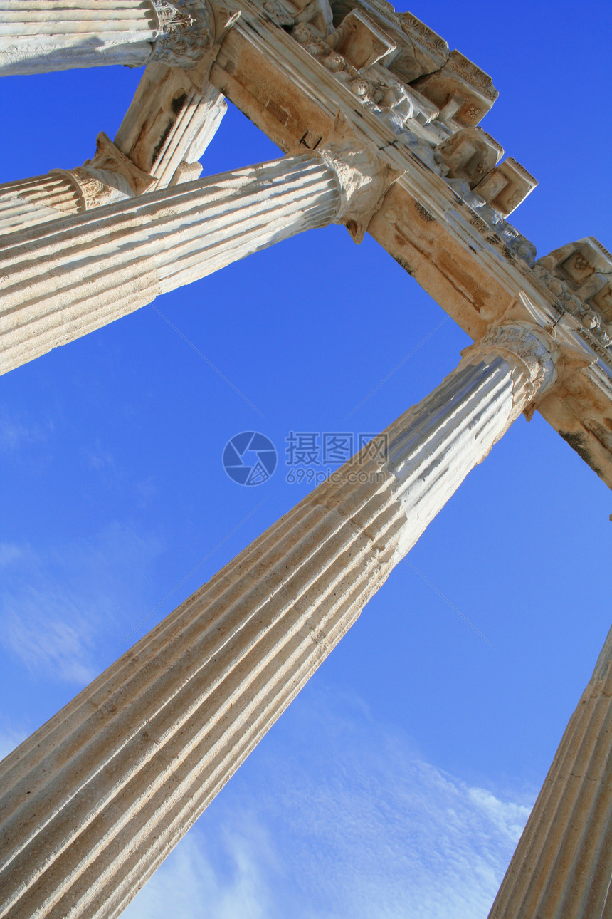 土耳其 阿波罗神庙的废墟旅行天空建筑学寺庙蓝色遗产火鸡历史纪念碑神话图片