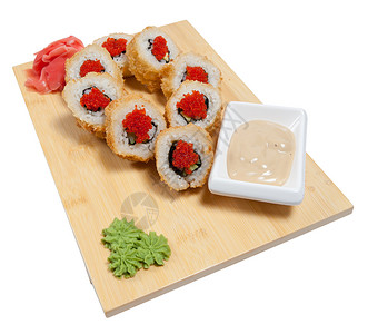 木架上的寿司白色鱼片文化美食食物海苔海鲜盘子背景图片