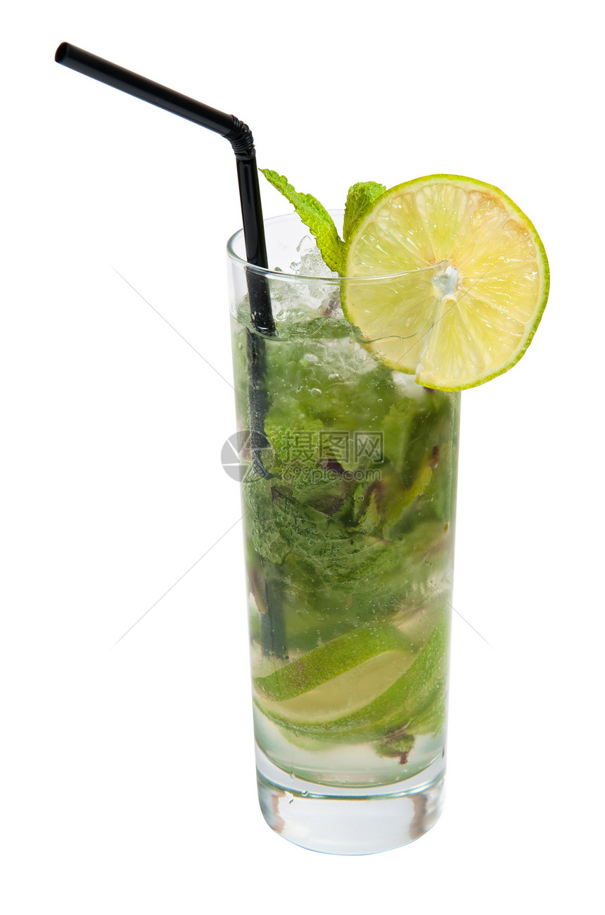 杯子里的莫吉托稻草白色绿色饮料树叶叶子玻璃派对柠檬草本植物图片