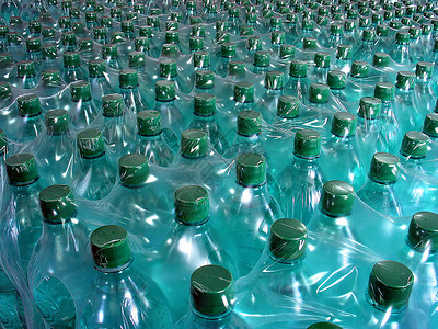 矿泉水生产塑料生态企业苏打水瓶子背景图片