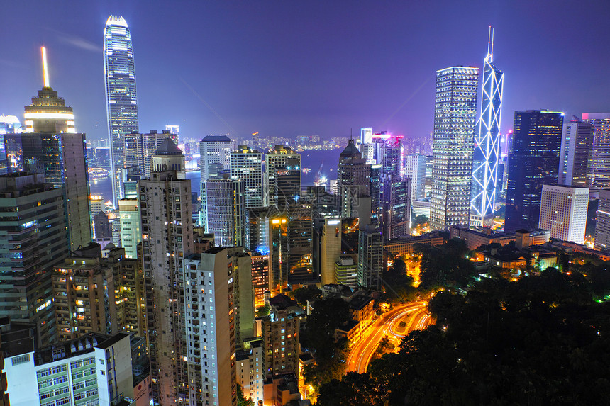 香港市晚上景观时间交通城市建筑中心高峰公共汽车天际速度图片