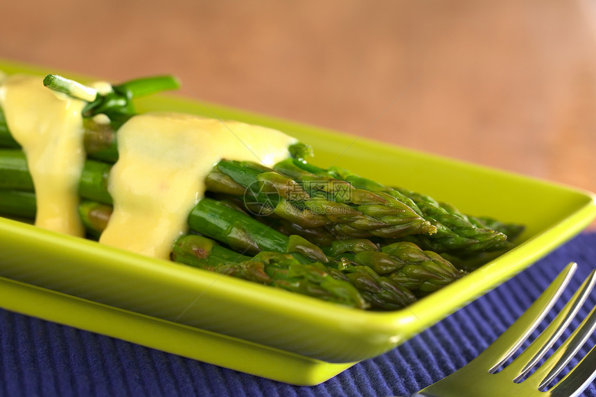 与荷兰豆酱的绿藻类照片午餐蔬菜绿色美味蛋黄美食食物水平图片