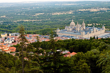 埃斯科里亚尔修道院欧洲夏天高清图片