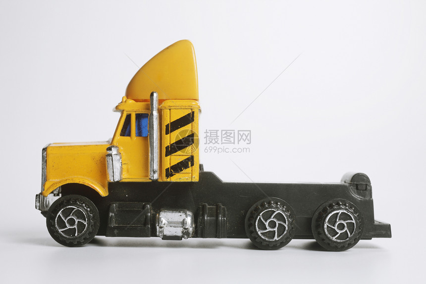 玩具车轮部门运输白色卡车黄色灰尘图片