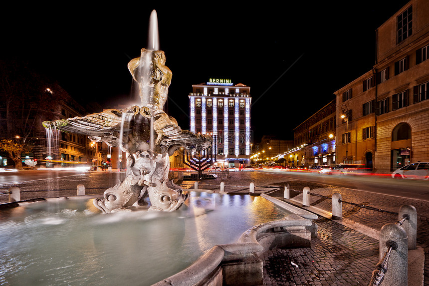 喷洒古罗马雕像历史艺术喷泉景点旅游雕塑广场图片