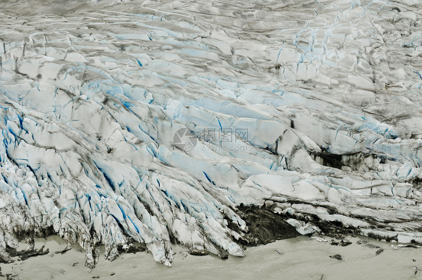 阿拉斯加冰川丘陵山脉冰山蓝色爬坡图片