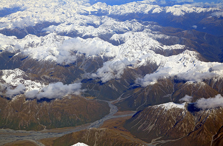 塔斯曼从上方视图的南高山阿尔卑斯山脉风景背景