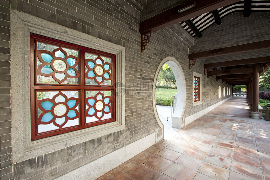 花园的中华式走廊图片