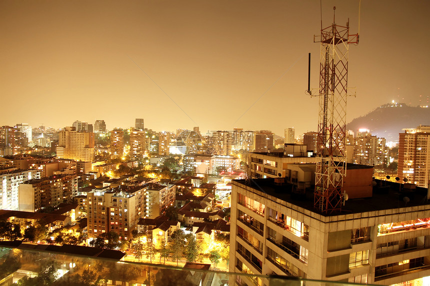 智利圣地亚哥夜视全天候首都都市建筑天际风景全景城市房子市场建筑学图片