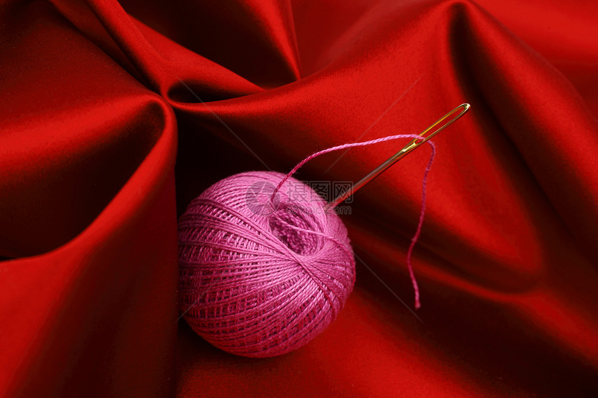 线红色裁缝维修爱好布料衣服缝纫棉布海浪投标图片
