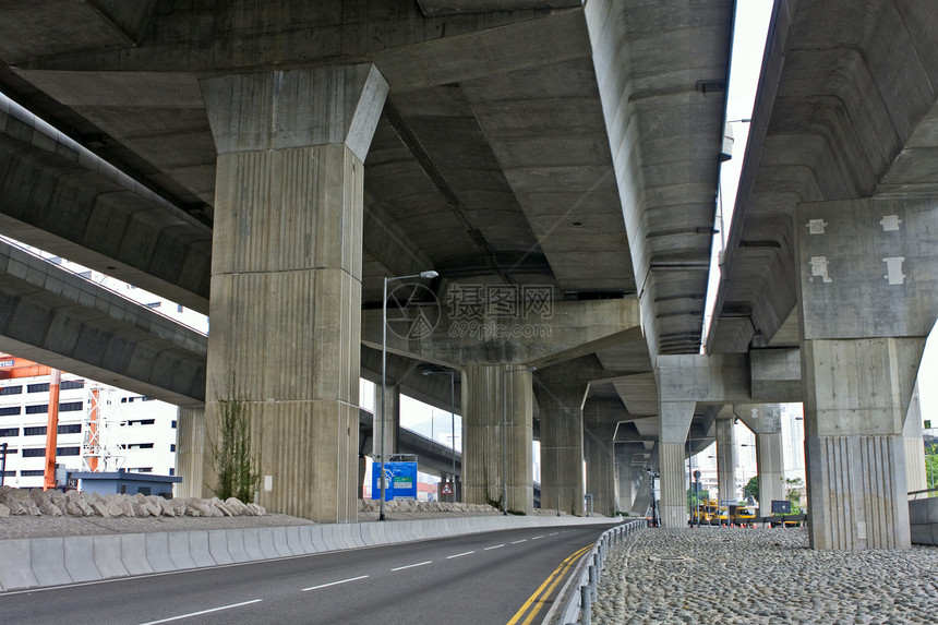 桥下 城市风景旅行地下室建筑柱子场景车库街道裂缝沥青水泥图片