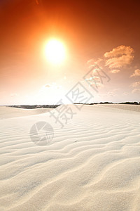 沙漠地区晴天旅游旅行沙丘日落沙漠口渴橙子孤独地形高清图片