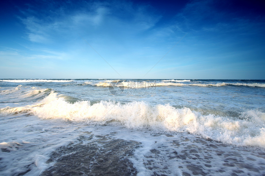 海洋海景支撑假期热带天堂游客阳光海浪蓝色晴天图片
