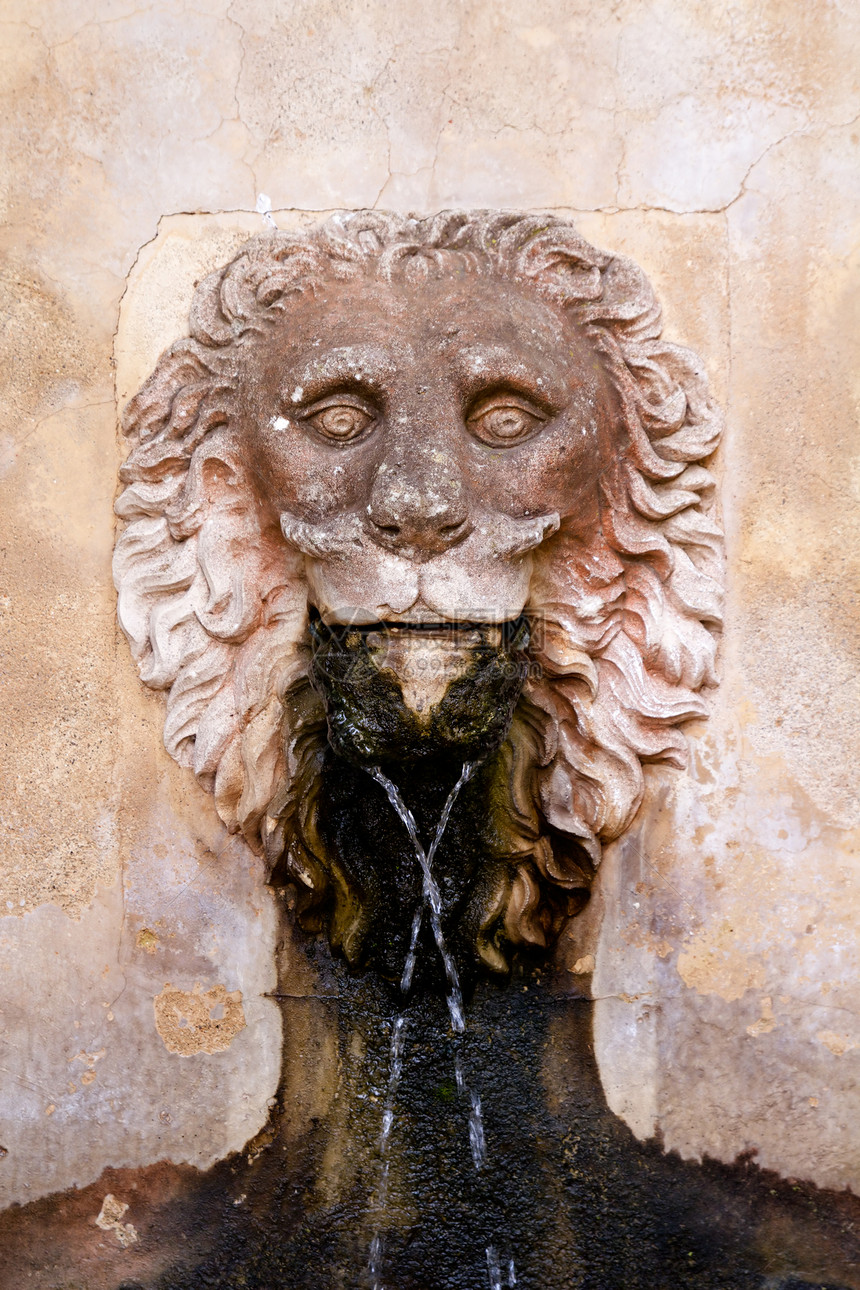 德亚Son Marroig的狮子石雕像喷泉流动石头装饰宽慰来源文化雕刻民众神话雕塑图片