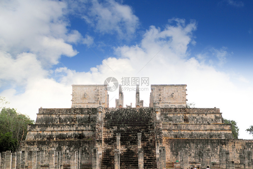 墨西哥洛斯古雷罗斯圣殿遗产建筑物圆柱形石头崇拜纪念碑文明废墟城市金字塔图片