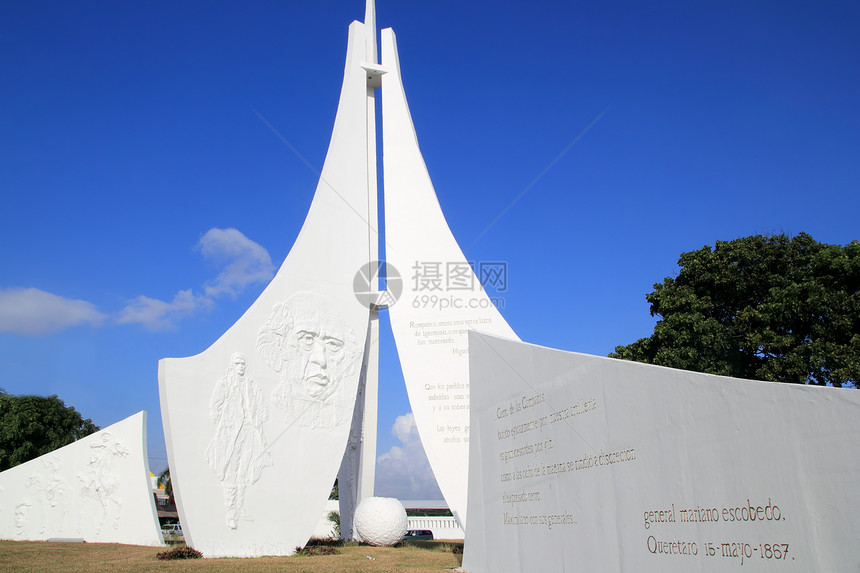 有关墨西哥历史的坎昆城市雕像纪念碑风格地标城市村庄树木装饰建筑学纪念碑天堂天空图片