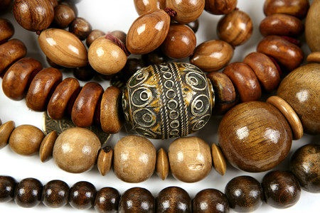 漂亮纹理手镯非洲木项链珠宝首饰纹理背景