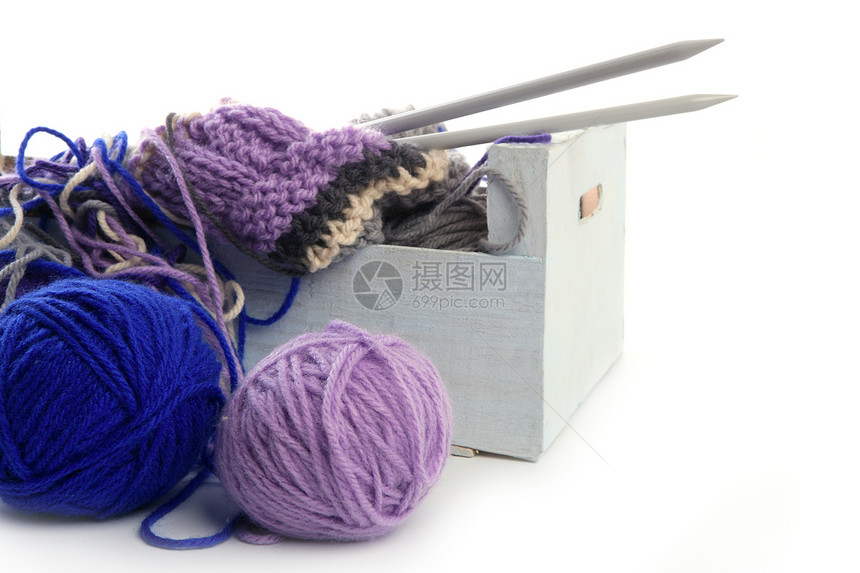 配羊毛线球编织工具手工细绳紫色针线活工艺针织纤维创造力衣服材料图片