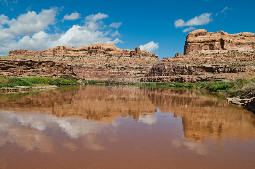 科罗拉多河岩石支撑海岸线红色沙漠石头棕色反射图片
