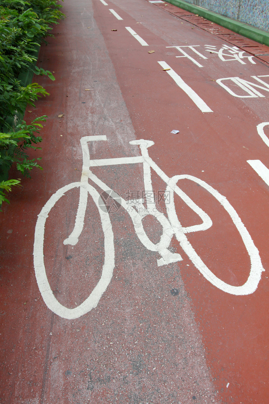 地板上的自行车标志交通小路线条闲暇运输娱乐车道警告分数路线图片