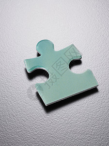 Jigsaw 谜题数字对象阴影背景绿色纯色背景图片