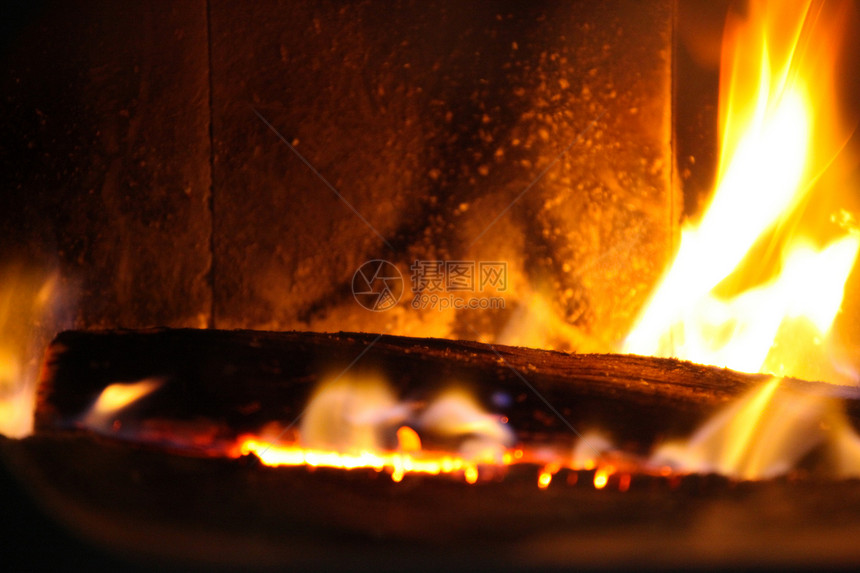 火炉中的木木木木火焰木火燃料水平木头摄影壁炉时间日志运动图片