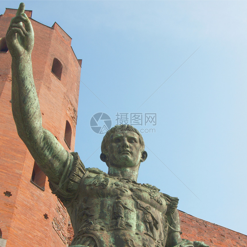 凯撒奥古斯都神像废墟皇帝建筑学雕像纪念碑地标图片