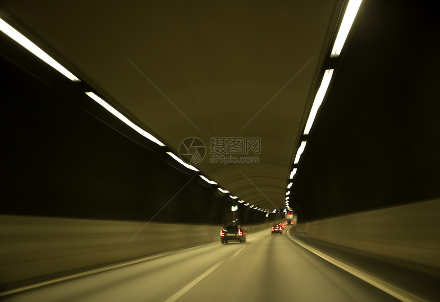 隧道交通运输水平尽头通道摄影车道决斗陆地卡车运动图片