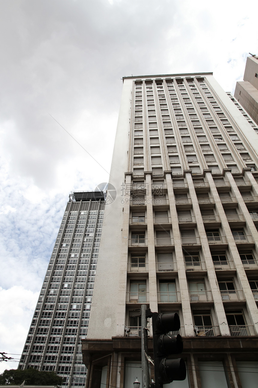 圣保罗市下城大楼首都中心房地产建筑学窗户房子公寓风景建筑大厦图片