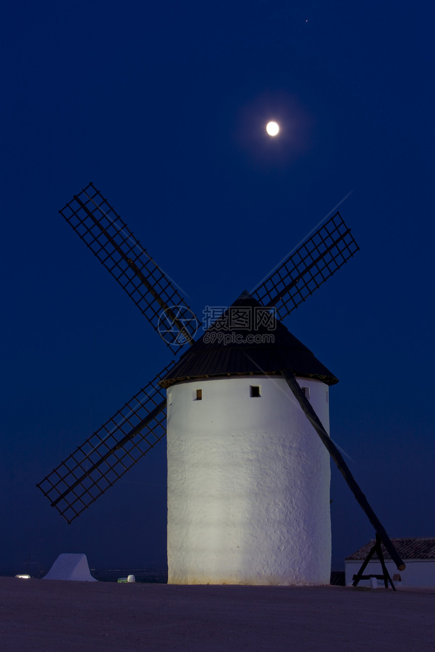 西班牙卡斯蒂利亚拉曼查景点位置世界旅行月亮地标外观照明城省风车图片