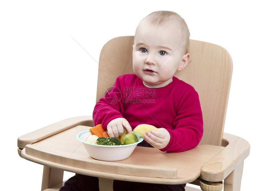 以高椅子吃饭的幼儿营养品食物高脚椅红色土豆儿童婴儿辅食水平木材图片