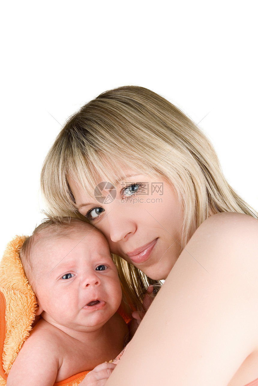 幸福母亲与婴儿儿子家庭童年成人孩子们生活快乐孩子女士男生图片