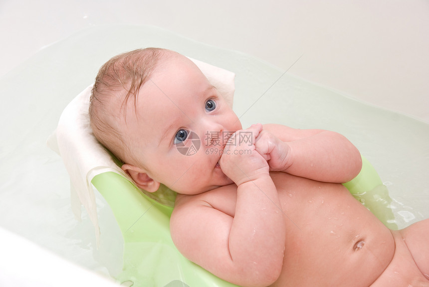 洗澡浴室护理女性乐趣幸福洗发水男生新生婴儿男性图片