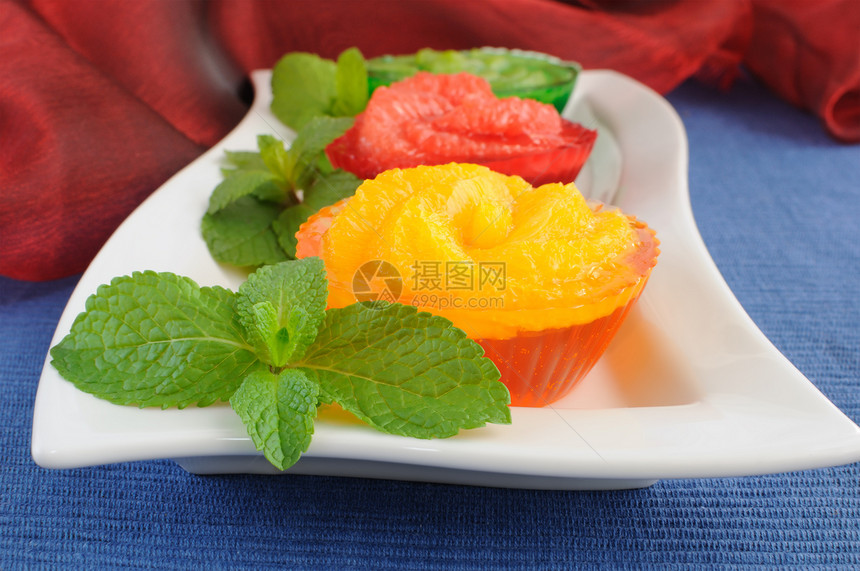 果冻中的橘子甜品糖果美食饮食维生素果汁自助餐午餐水果盘子橙子图片