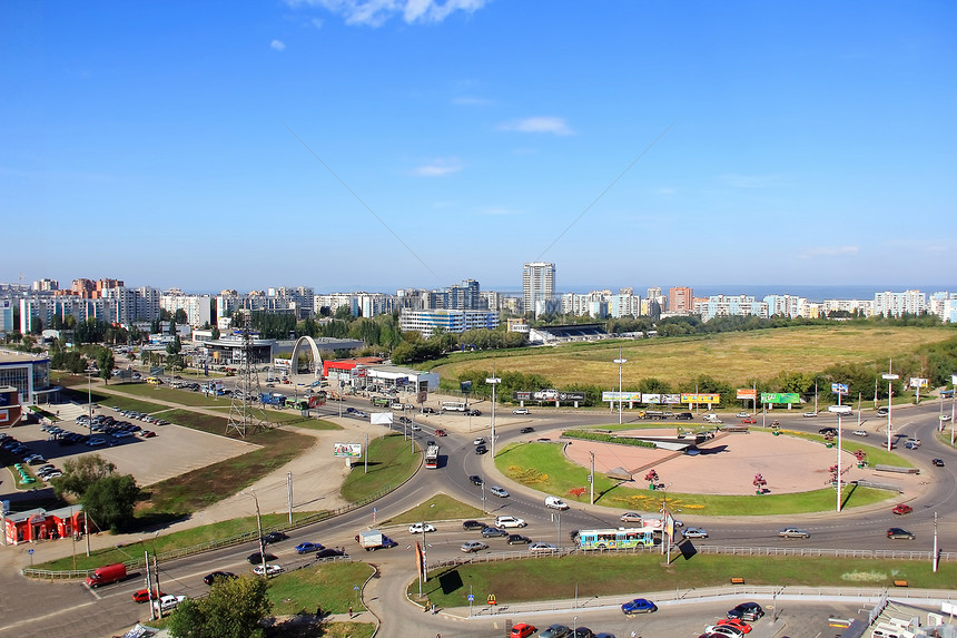 鸟飞行视图工业蓝色建筑学建筑天空房子风景全景图片