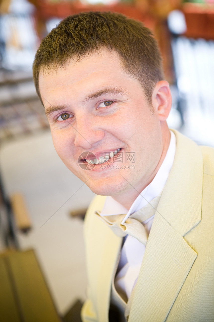 男子画像婚礼男性成人商业牙齿男人领带老板套装头发图片