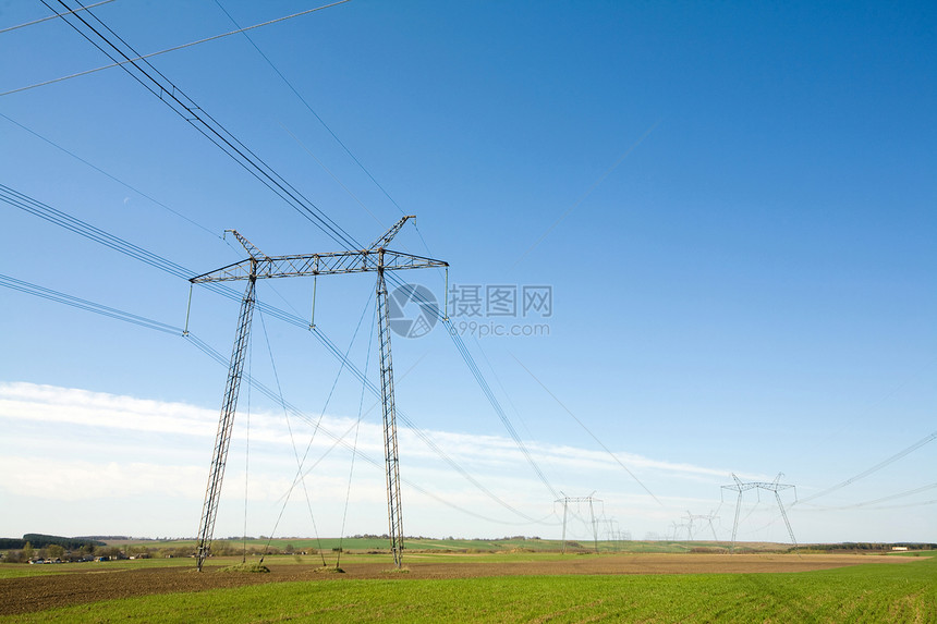 高压电柱场地危险电压蓝色公用事业活力工业电缆天空力量图片