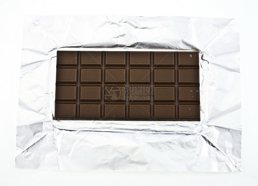 巧克力在泡盘上甜点白色糖果挫败活力可可包装小吃美食食物图片