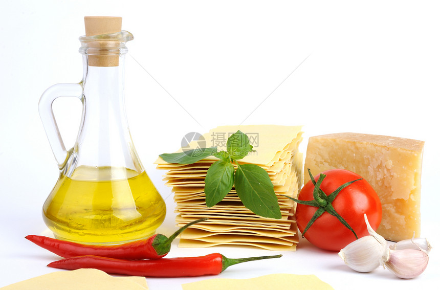 一组产品胡椒红色面条瓶子团体蔬菜白色图片