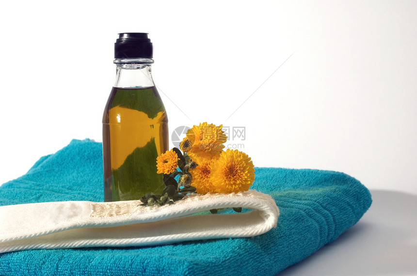 温泉补品黄色沙龙药品按摩植物生活花朵瓶子浴室图片