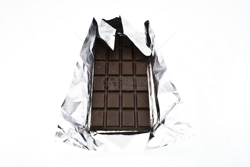 巧克力在泡盘上可可活力小吃食物挫败甜点美食包装糖果白色图片