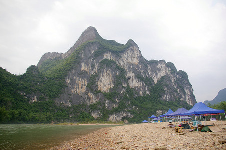 灰蒙蒙的山旅行阳朔高清图片