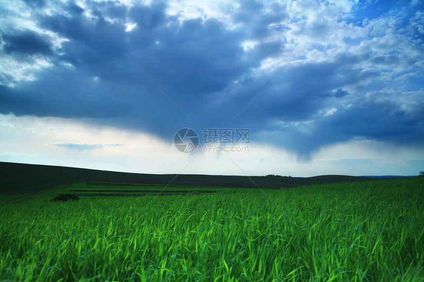 雨雷雨危险风暴天空天气场地图片