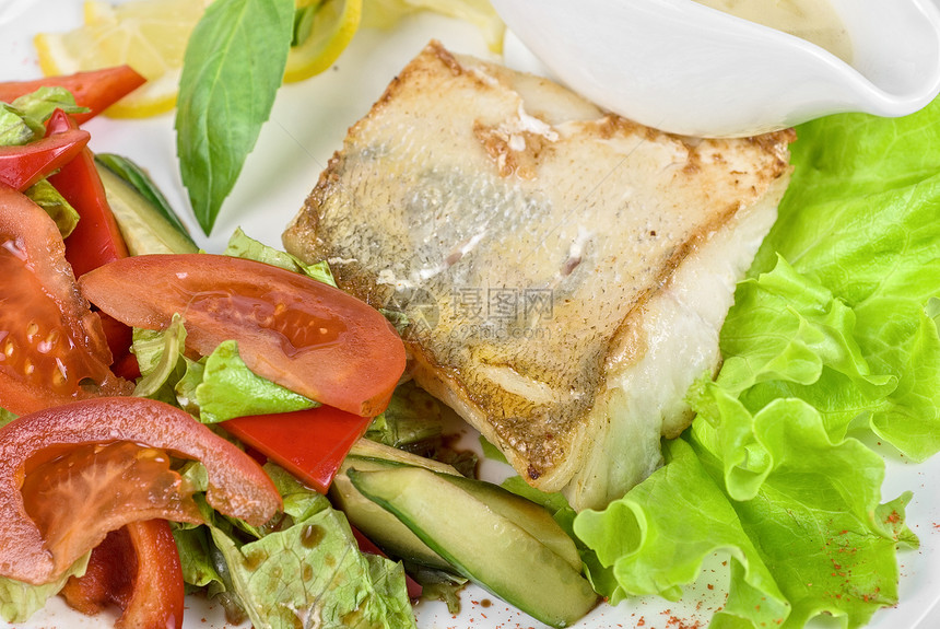 Pikk perch饮食食物梭鲈沙拉餐厅栖息油炸鱼片厨房美食图片