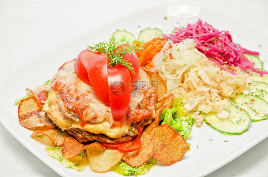 带蔬菜的肉牛排胡椒熟食炙烤筹码食物享受沙拉叶子盘子美食图片