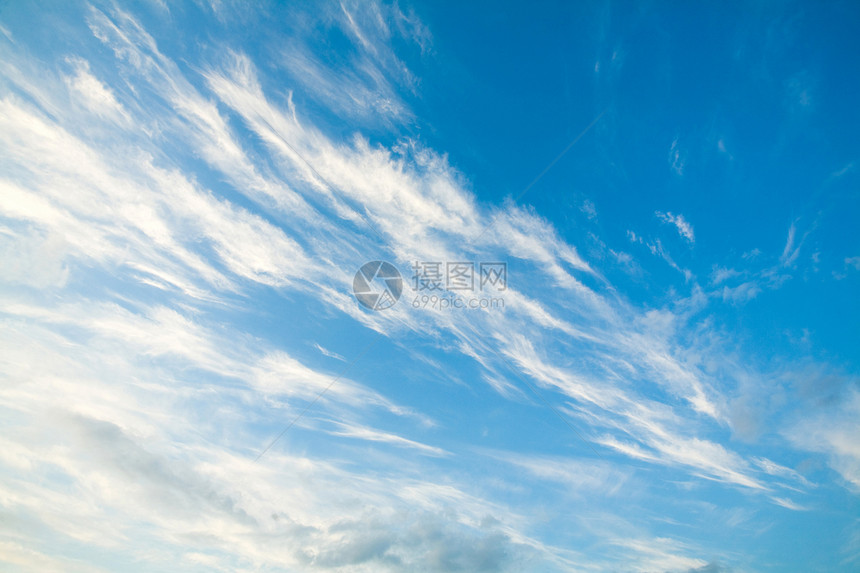 云层蓝色气氛云雾日光天蓝色白色天气环境云景天空图片