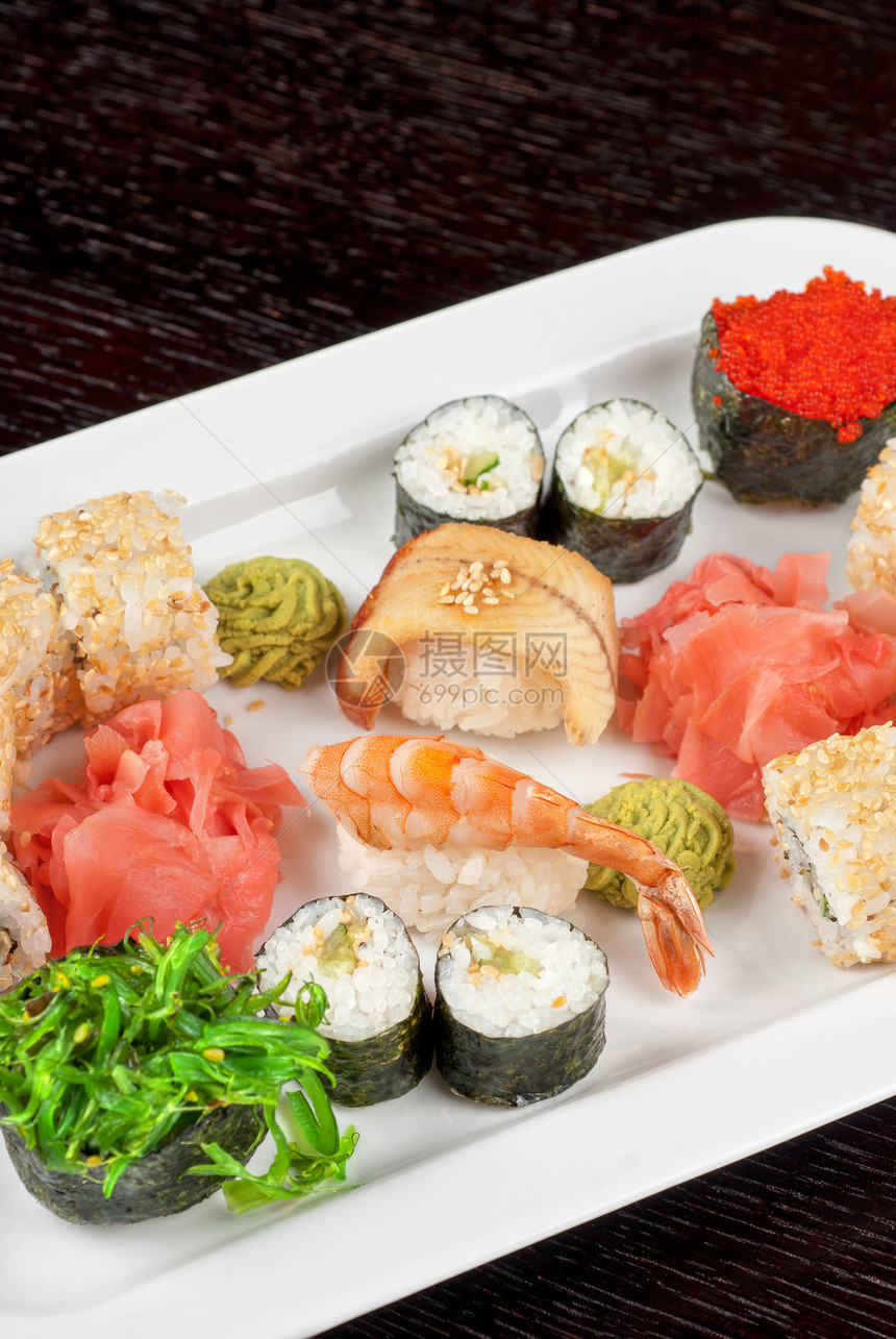 寿司成套盘子厨房熏制竹卡美味海苔海鲜海藻鱼子食物图片