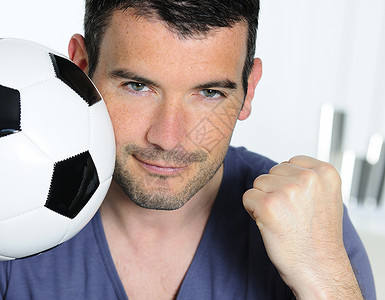 足球球迷玩家男性热情运动男人运动员白色游戏黑色眼睛背景图片