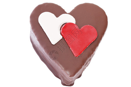 巧克力蛋糕的心形片蛋糕巧克力红色棕色白色馅饼背景图片