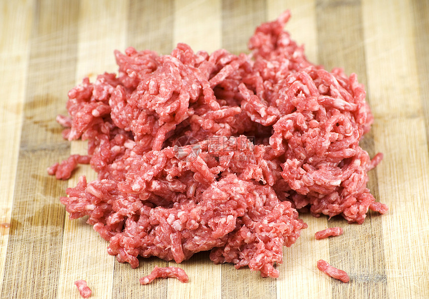 牛肉薄粉食物饮食红色烹饪美食倾斜厨房木板杂货营养图片